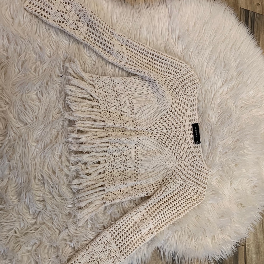 Minkpink knit shirt size M